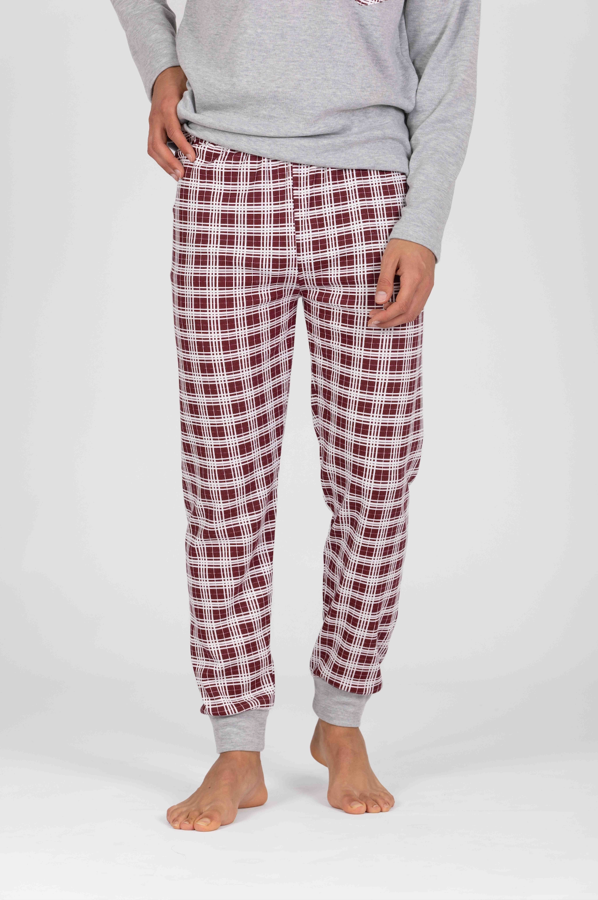 Chequered pajamas online